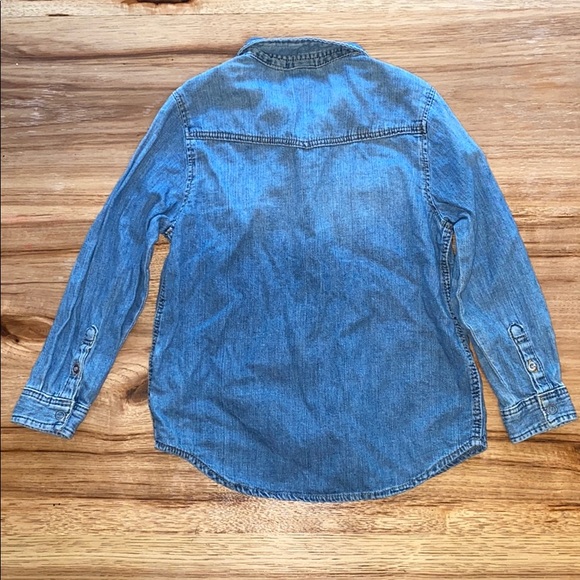 Boys H&M long sleeve denim dress shirt size 5-6 - Picture 4 of 4